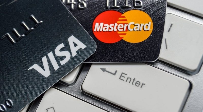 Обмен с карты Visa и MasterCard на Приват24